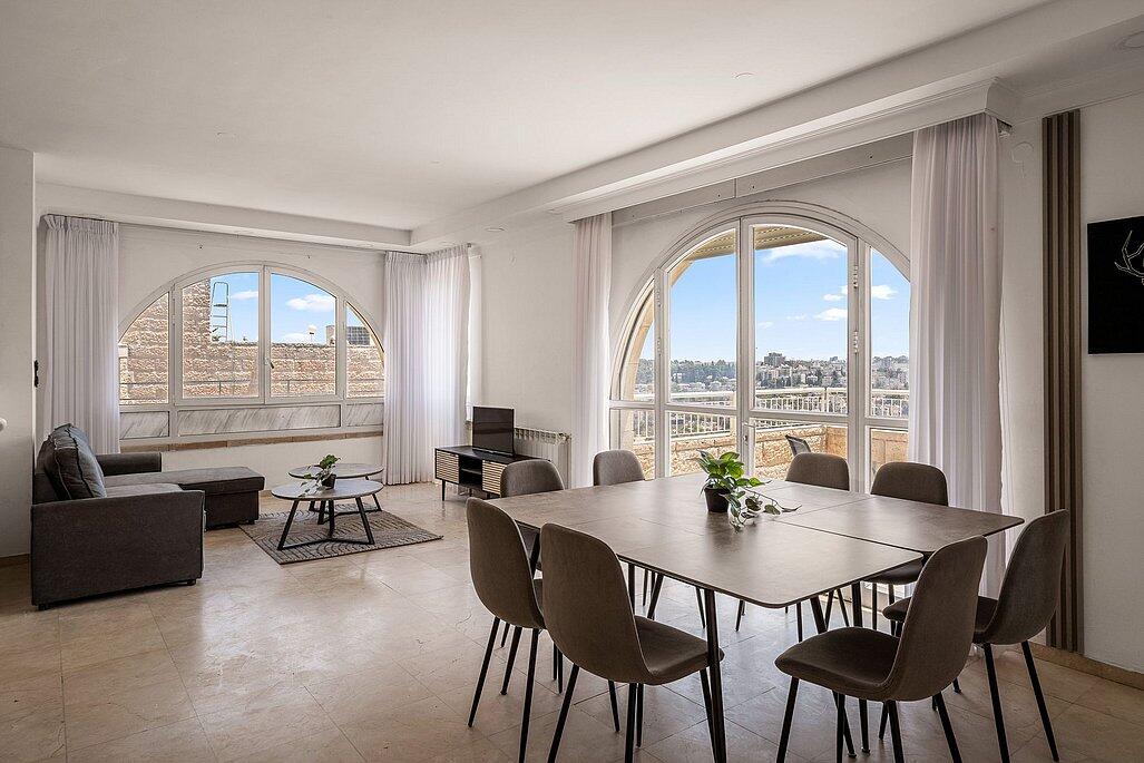 וילה ירושלים VIP מרכז  6  נופש - וי פור ויקיישן - V for Vacation