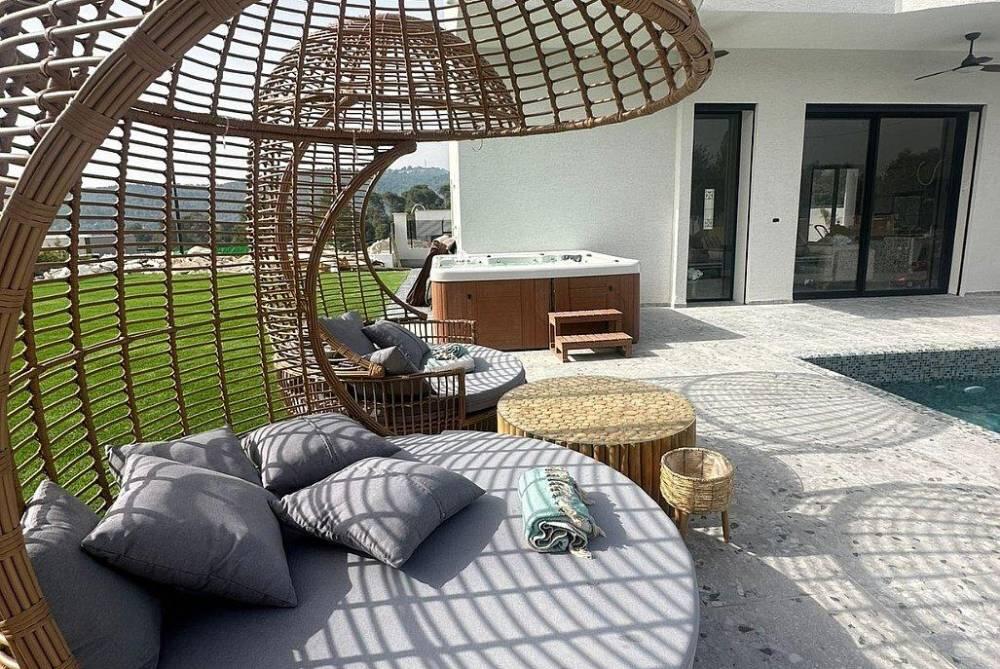 אחוזת אלונים ירכא צפון  6  נופש - וי פור ויקיישן - V for Vacation