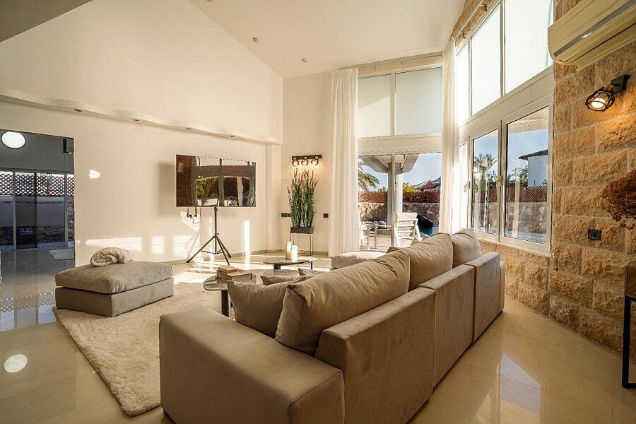 וילה יוקה - Vila Yuka דרום  4  נופש - וי פור ויקיישן - V for Vacation