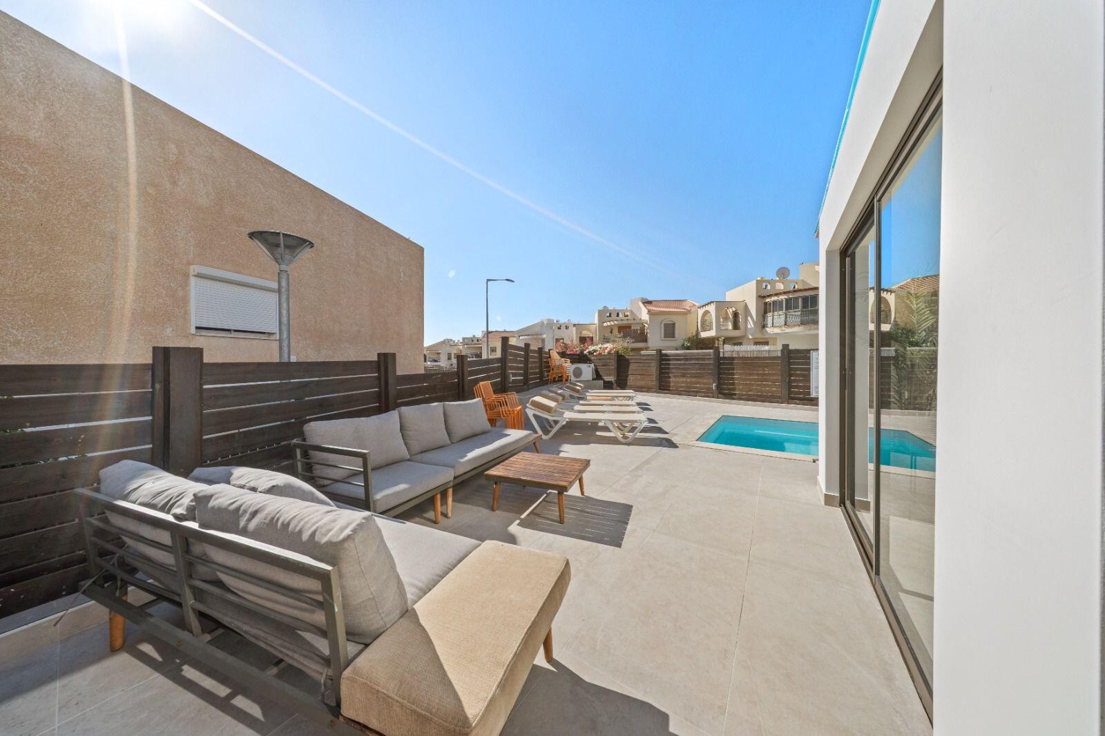 וילה אלה אילת דרום  11  נופש - וי פור ויקיישן - V for Vacation