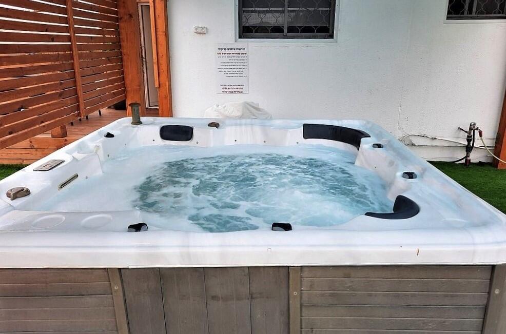 וילה לה רוזה - Villa La Roza דרום  10  נופש - וי פור ויקיישן - V for Vacation