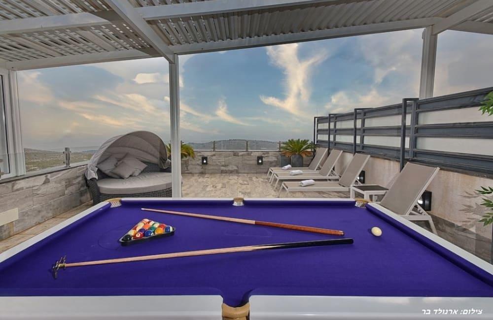 וילה בל גליל צפון  28  נופש - וי פור ויקיישן - V for Vacation