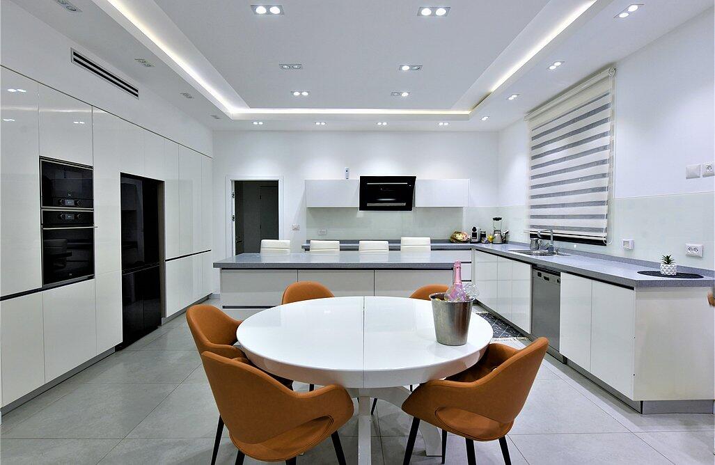 וילה ונציה דרום  12  נופש - וי פור ויקיישן - V for Vacation