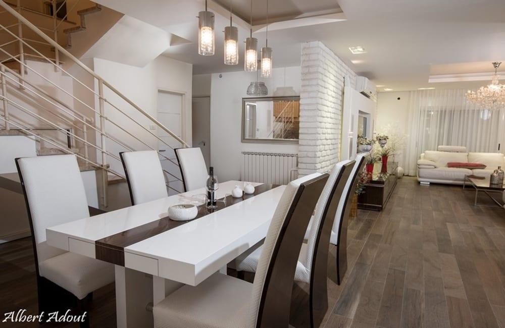 אחוזת הנרקיס 42 צפון  11  נופש - וי פור ויקיישן - V for Vacation