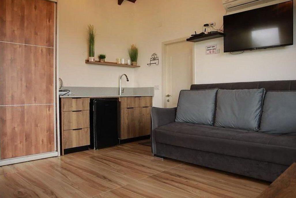 מצפה הצוקים צפון  8  נופש - וי פור ויקיישן - V for Vacation