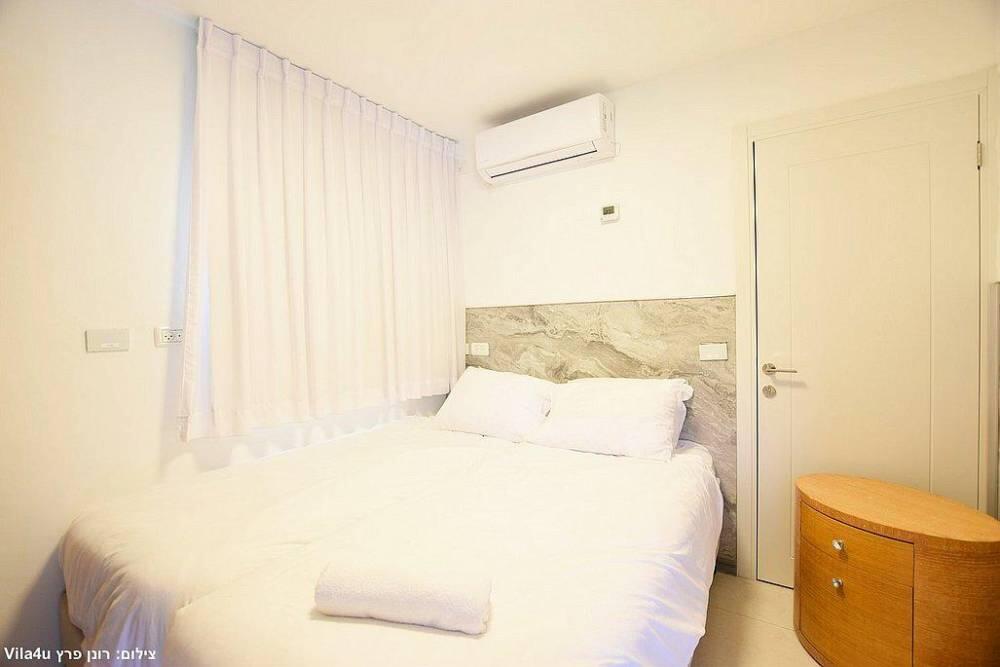 וילה מול הצדיק פקיעין צפון  23  נופש - וי פור ויקיישן - V for Vacation