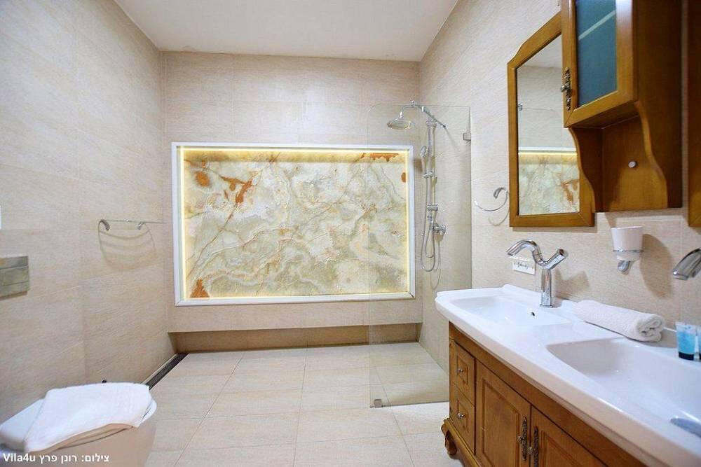 אחוזת אטואל צפון  19  נופש - וי פור ויקיישן - V for Vacation