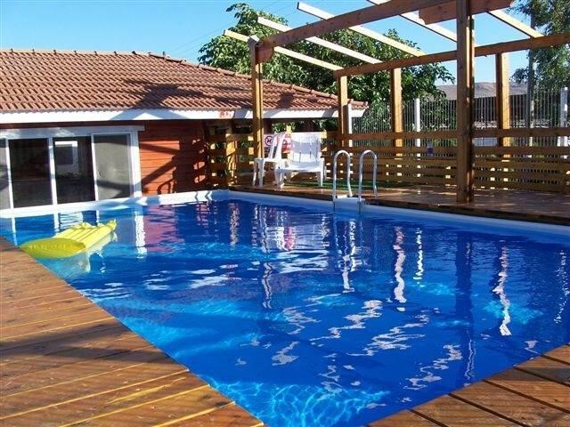 ארבל בתי קייט צפון  1  נופש - וי פור ויקיישן - V for Vacation