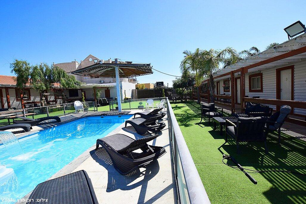 פסגת האירוח הגלילי צפון  18  נופש - וי פור ויקיישן - V for Vacation