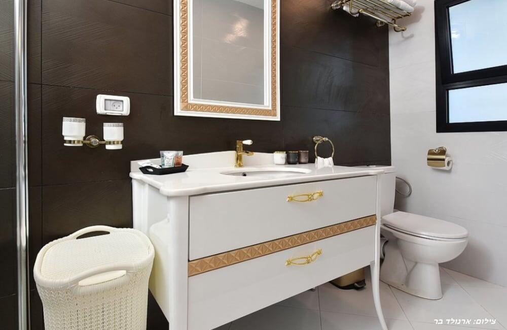 וילה סלו מול הכנרת צפון  22  נופש - וי פור ויקיישן - V for Vacation