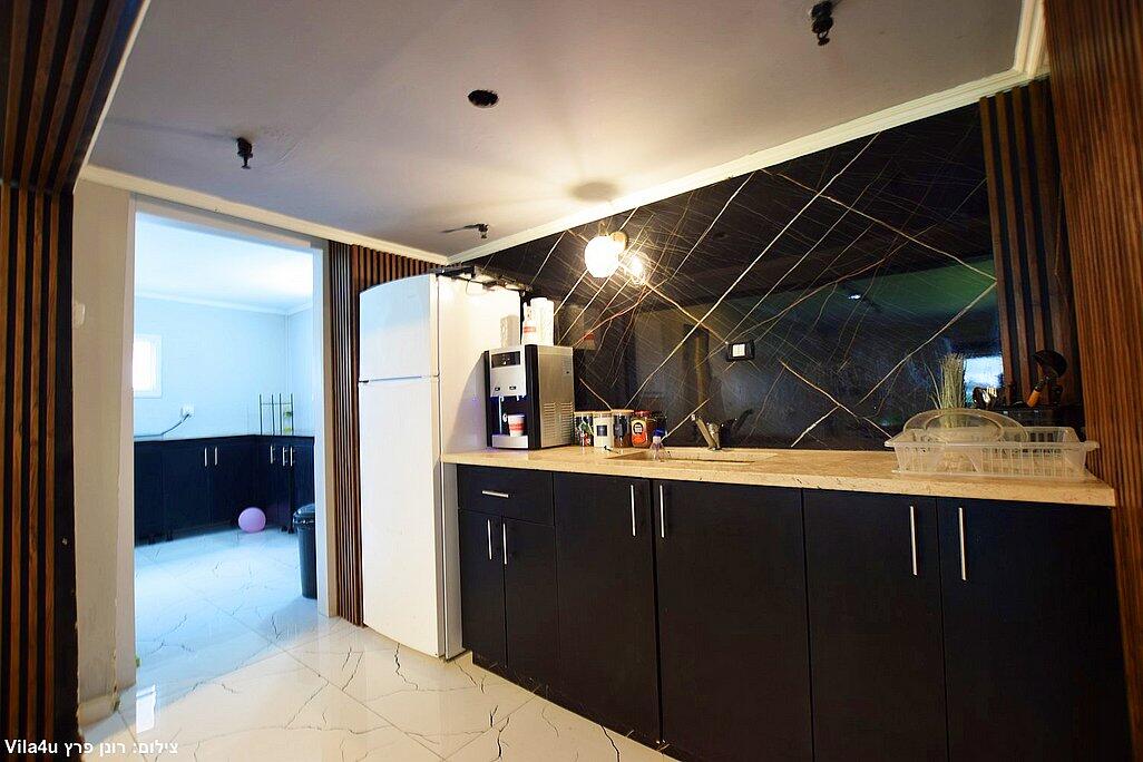 אחוזת הילה צפון  31  נופש - וי פור ויקיישן - V for Vacation