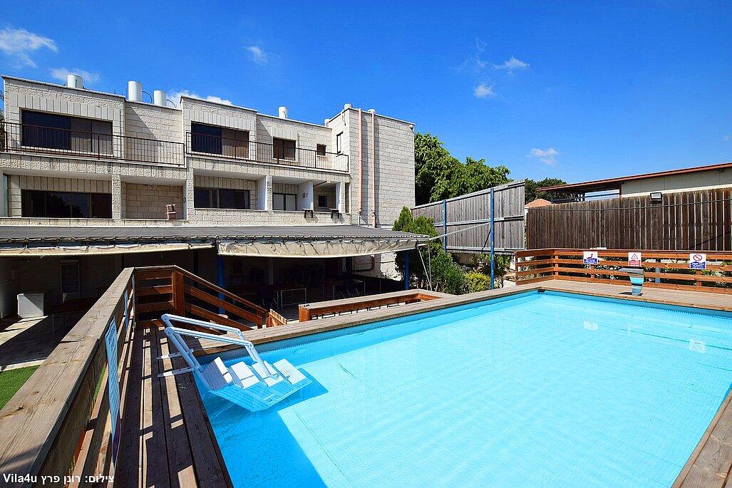 אחוזת טפרס מרכז  28  נופש - וי פור ויקיישן - V for Vacation