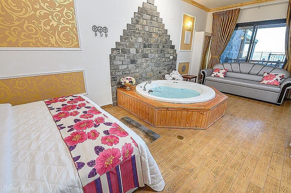 סלו מול הכנרת - מתחם בוטיק יוקרתי לקהל הדתי צפון  6  נופש - וי פור ויקיישן - V for Vacation