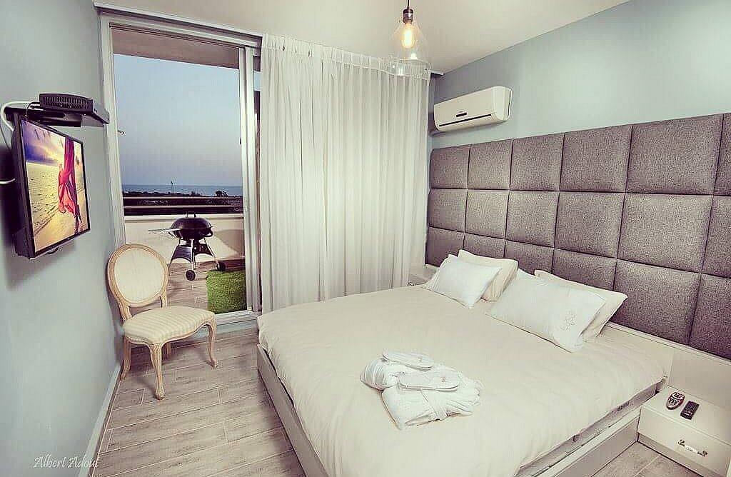 סיאסטה באכזיב צפון  4  נופש - וי פור ויקיישן - V for Vacation