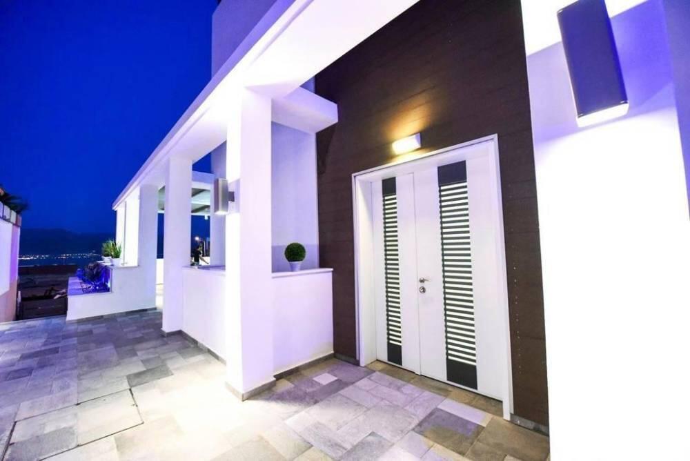 וילה פלורידה אילת דרום  36  נופש - וי פור ויקיישן - V for Vacation