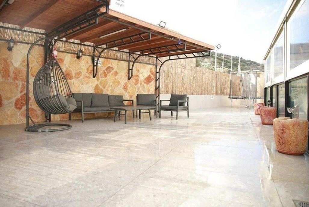 מצפה הצוקים צפון  11  נופש - וי פור ויקיישן - V for Vacation