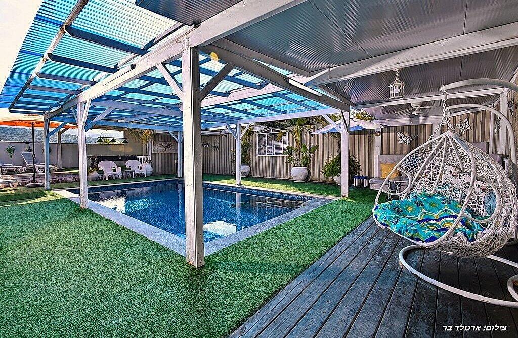 אחוזת קריסטל צפון  14  נופש - וי פור ויקיישן - V for Vacation