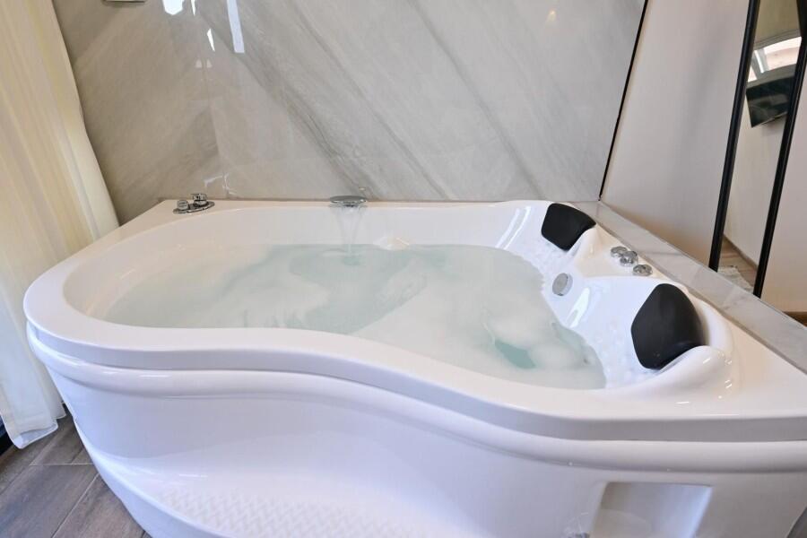 וילה לה רוסה - La Rosa צפון  11  נופש - וי פור ויקיישן - V for Vacation