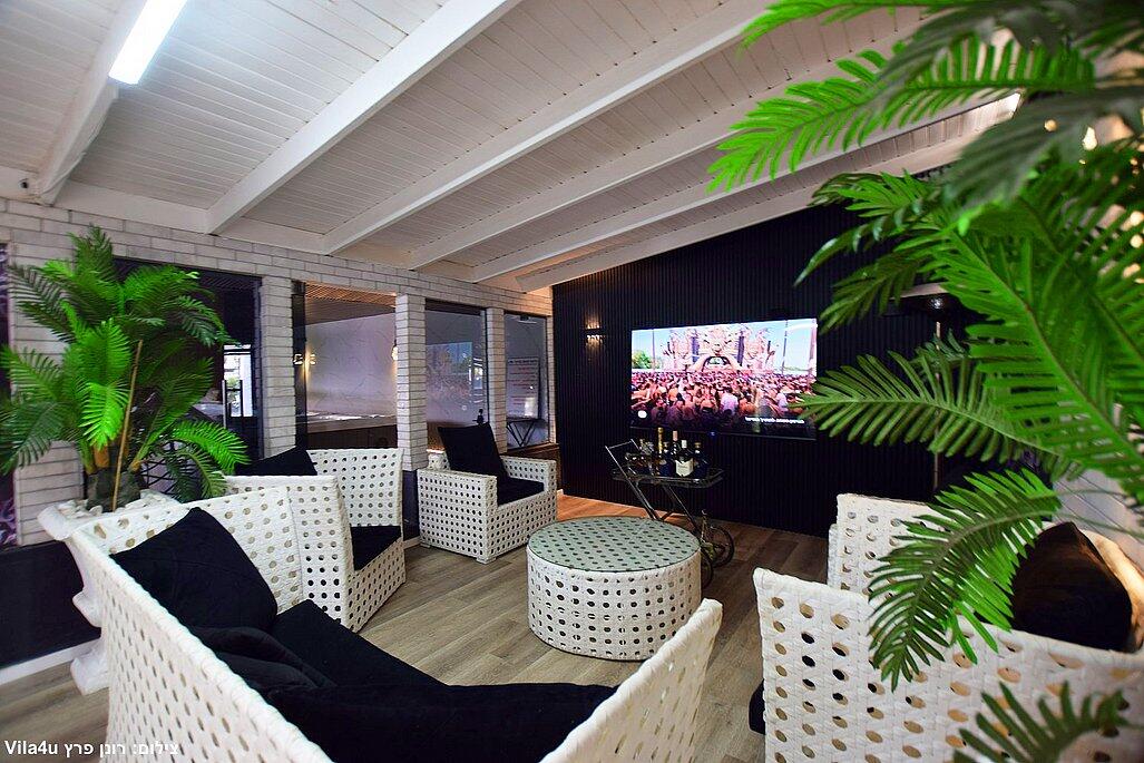 וויט פאלאס -  White Palace צפון  29  נופש - וי פור ויקיישן - V for Vacation