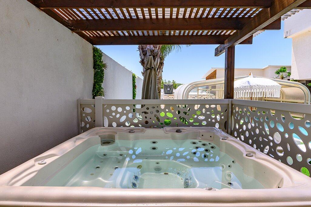 וילה אחוזת רפאל צפון  5  נופש - וי פור ויקיישן - V for Vacation