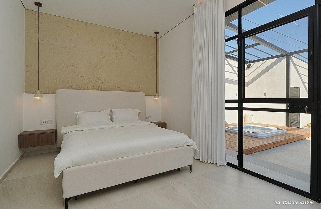 לומה סוויט צפון  39  נופש - וי פור ויקיישן - V for Vacation