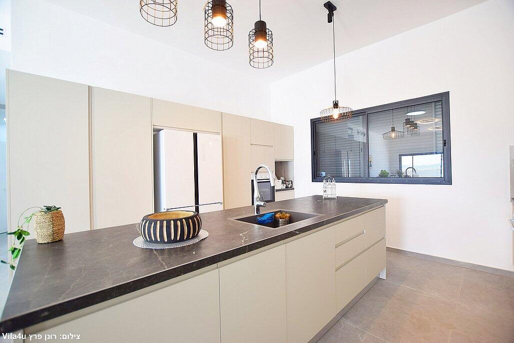 אחוזת אברהם בוטיק מרכז  26  נופש - וי פור ויקיישן - V for Vacation