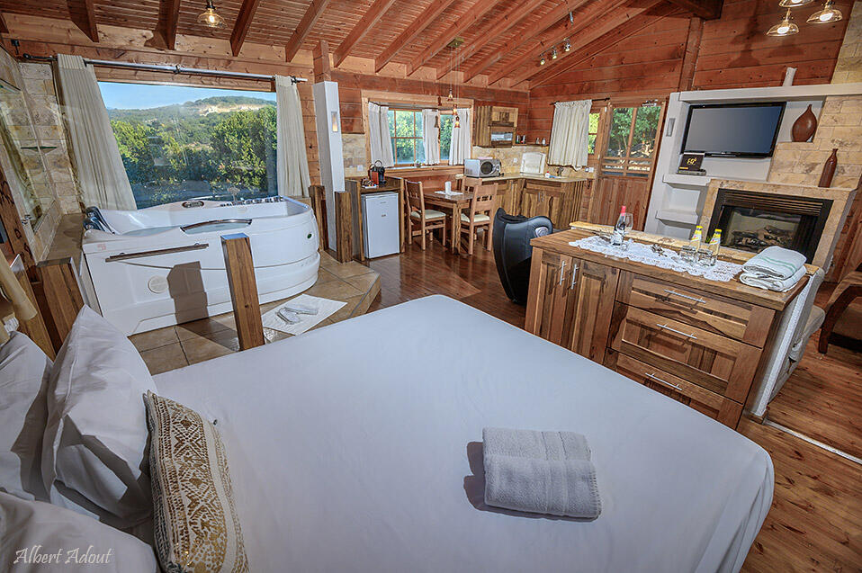 בקתות לב החורש צפון  23  נופש - וי פור ויקיישן - V for Vacation