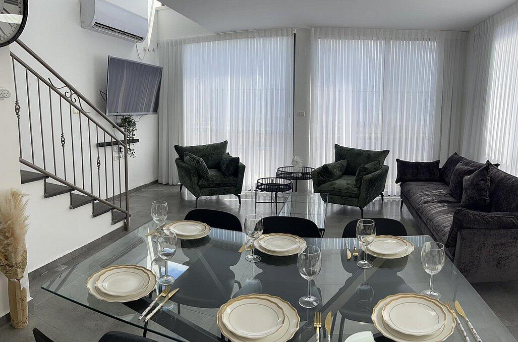 המקום של אליה צפון  12  נופש - וי פור ויקיישן - V for Vacation