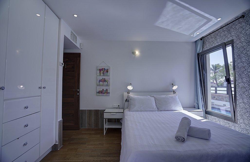 וילה פומלה דרום  21  נופש - וי פור ויקיישן - V for Vacation