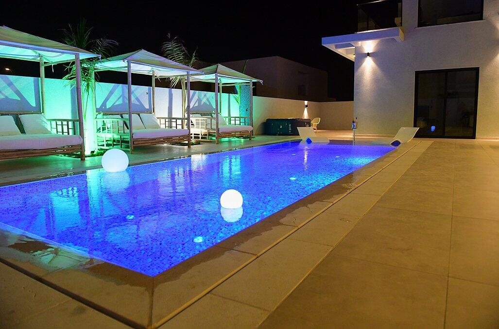 וילה אסטילו אילת דרום  30  נופש - וי פור ויקיישן - V for Vacation