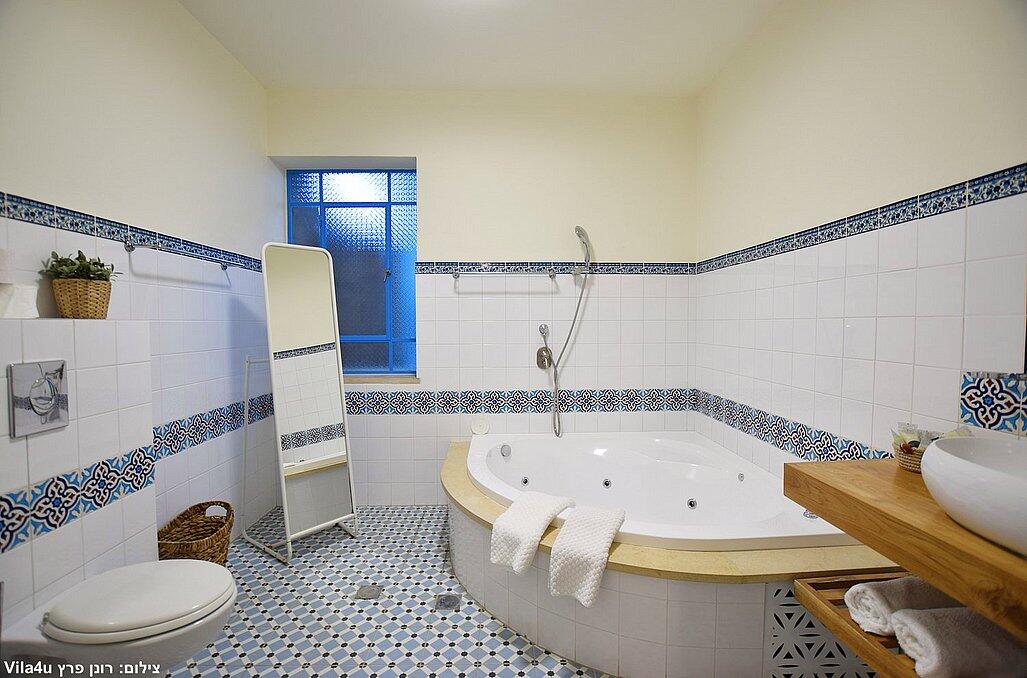 וילה אלסוס צפון  13  נופש - וי פור ויקיישן - V for Vacation