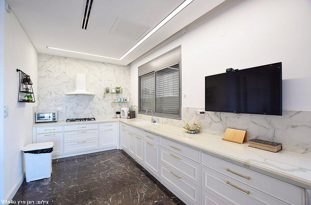 סי וויו פנטהאוז - Sea View Penthouse מרכז  7  נופש - וי פור ויקיישן - V for Vacation