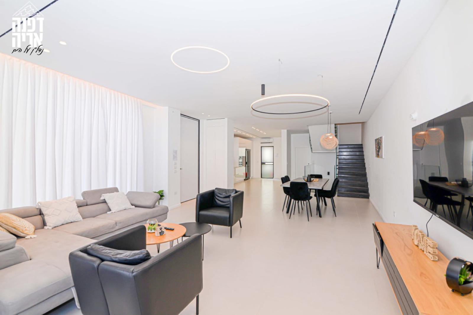 וילה על הים חדרה מרכז  21  נופש - וי פור ויקיישן - V for Vacation