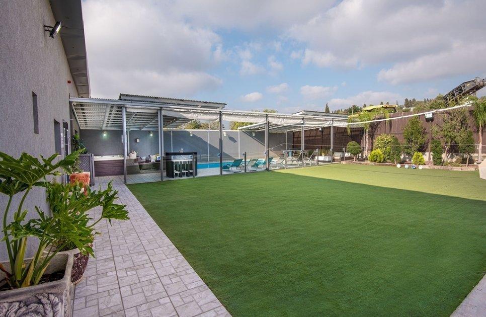 וילה מונסון פרימיום צפון  17  נופש - וי פור ויקיישן - V for Vacation