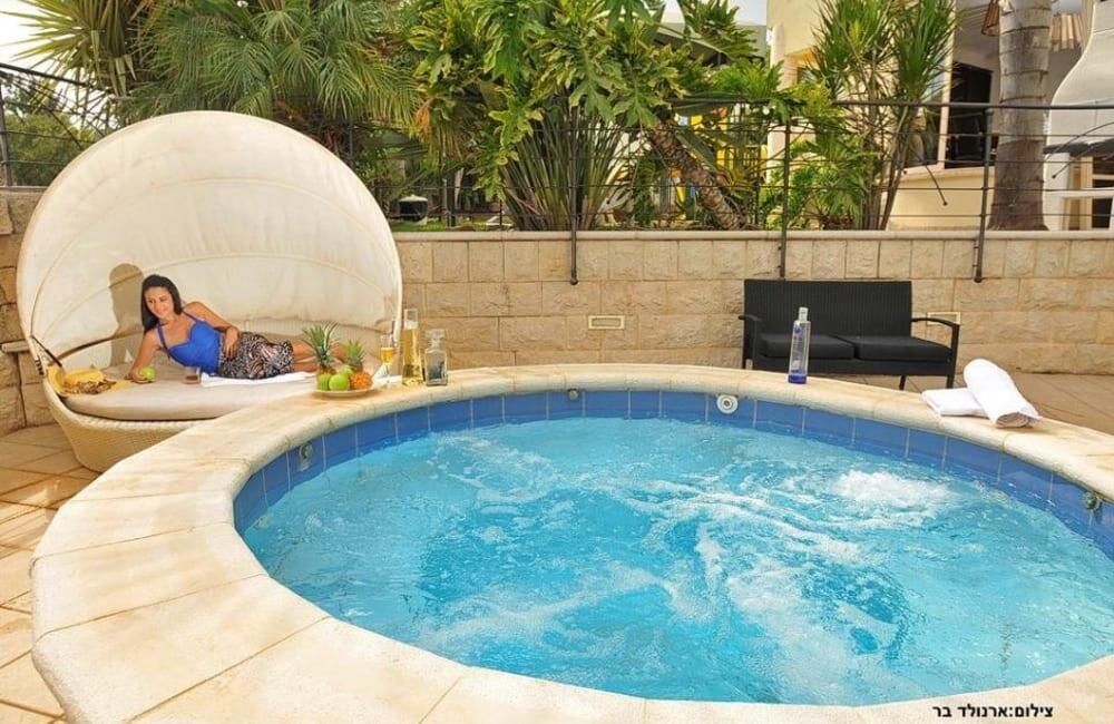 וילה קסטלו צפון  19  נופש - וי פור ויקיישן - V for Vacation