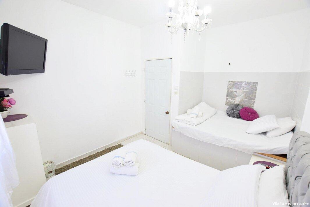 אחוזת כרמל צפון  34  נופש - וי פור ויקיישן - V for Vacation