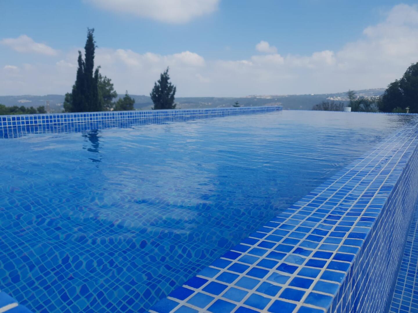 וילה קינג רפאל צפון  26  נופש - וי פור ויקיישן - V for Vacation