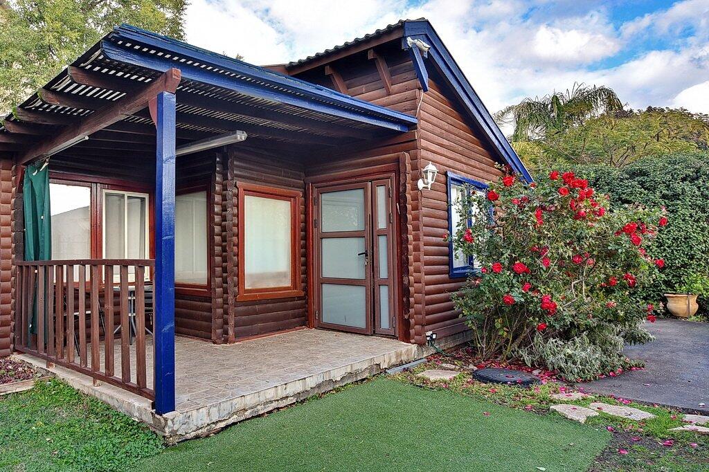 קסם האשוח צפון  28  נופש - וי פור ויקיישן - V for Vacation