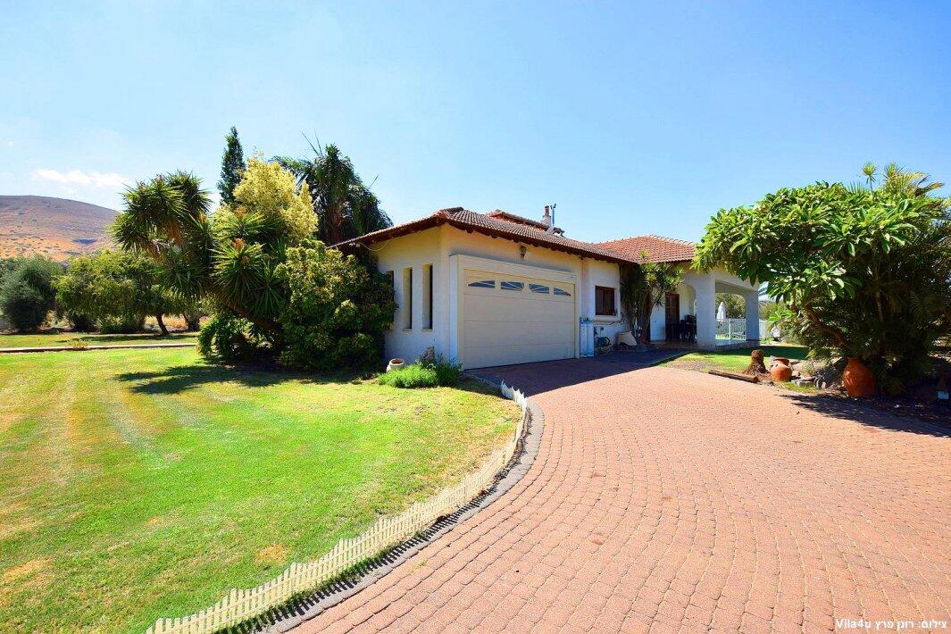 אחוזת קסם במושבה צפון  19  נופש - וי פור ויקיישן - V for Vacation