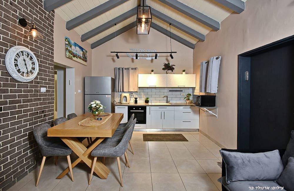 אחוזת נטלי צפון  7  נופש - וי פור ויקיישן - V for Vacation