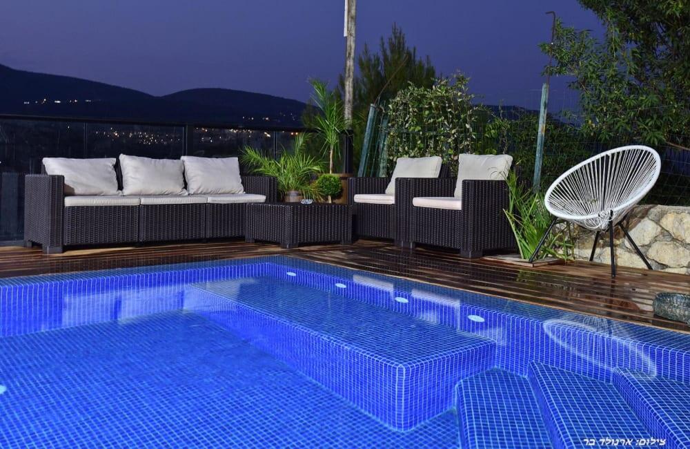 וילה אלרוב צפון  28  נופש - וי פור ויקיישן - V for Vacation