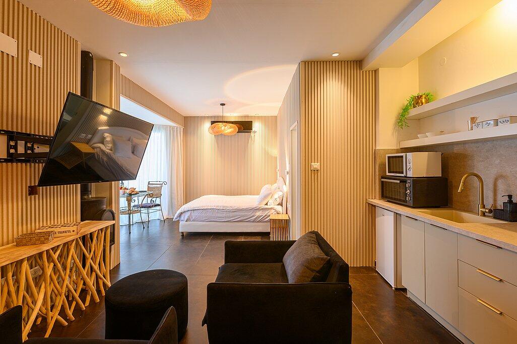 סוויטות רויאל צפון  5  נופש - וי פור ויקיישן - V for Vacation