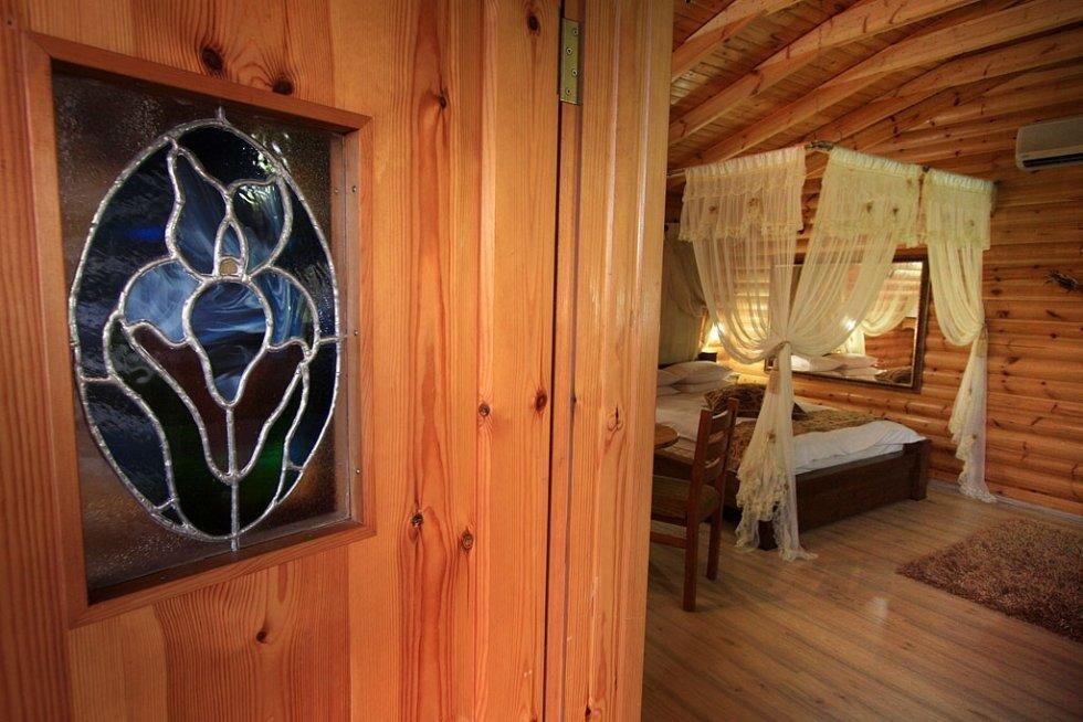 בקתות משי צפון  11  נופש - וי פור ויקיישן - V for Vacation