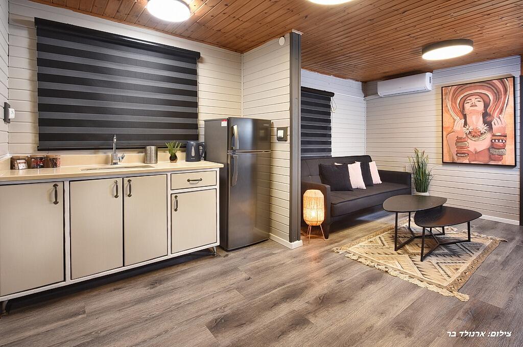 אחוזת סאנסט צפון  9  נופש - וי פור ויקיישן - V for Vacation