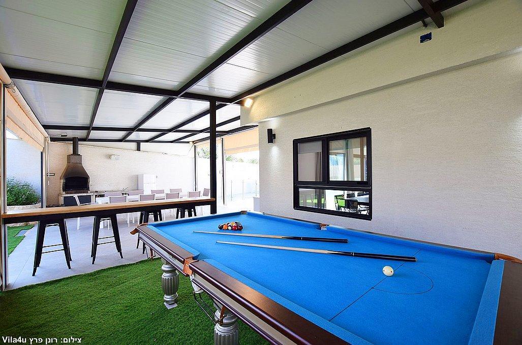 משק 19 צפון  6  נופש - וי פור ויקיישן - V for Vacation