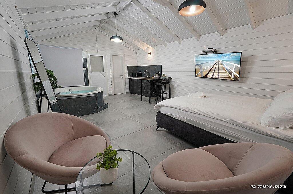 סוויטת מרום צפון  5  נופש - וי פור ויקיישן - V for Vacation