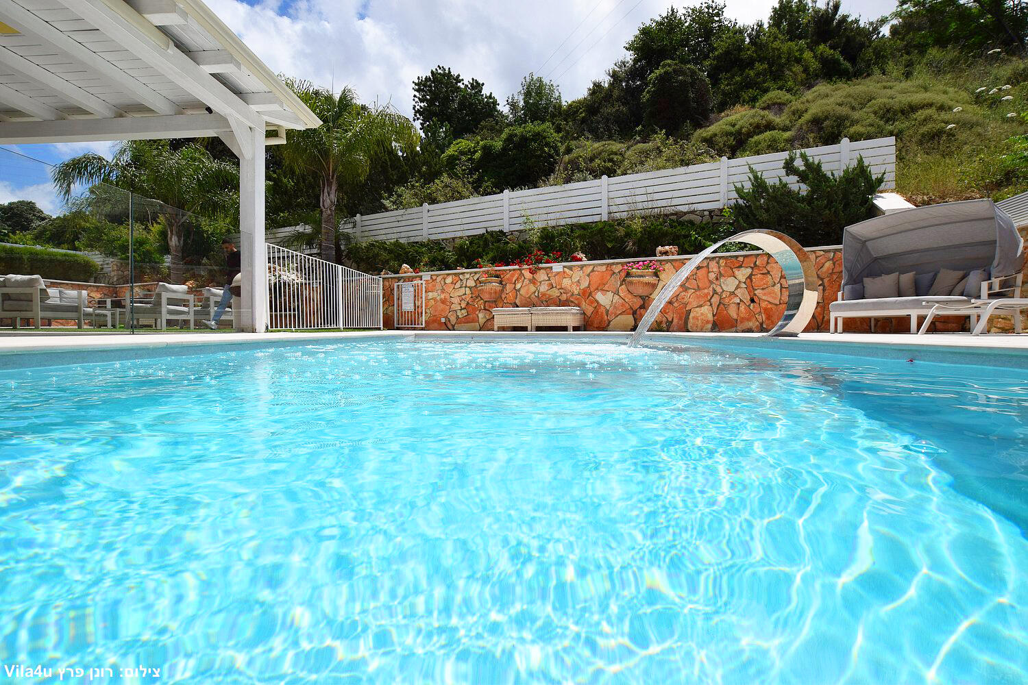 סוויטות רומאנס צפון  32  נופש - וי פור ויקיישן - V for Vacation