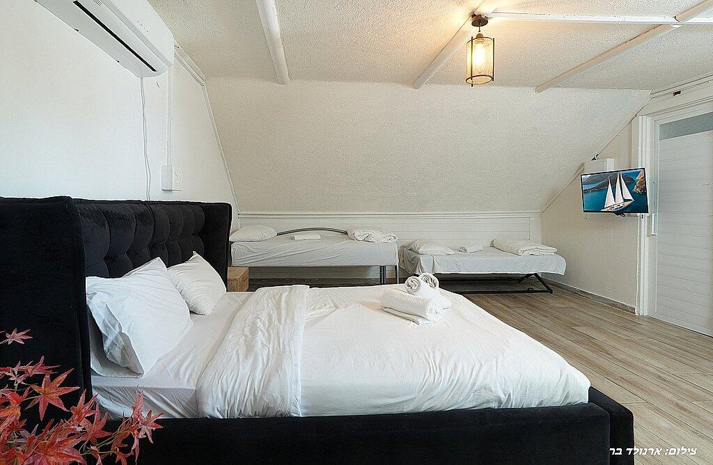 וילה קאלי צפון  11  נופש - וי פור ויקיישן - V for Vacation