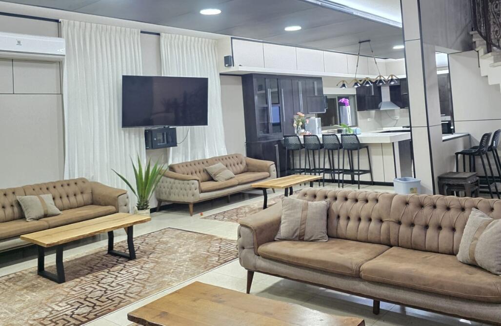 וילה קינג בוטיק צפון  17  נופש - וי פור ויקיישן - V for Vacation