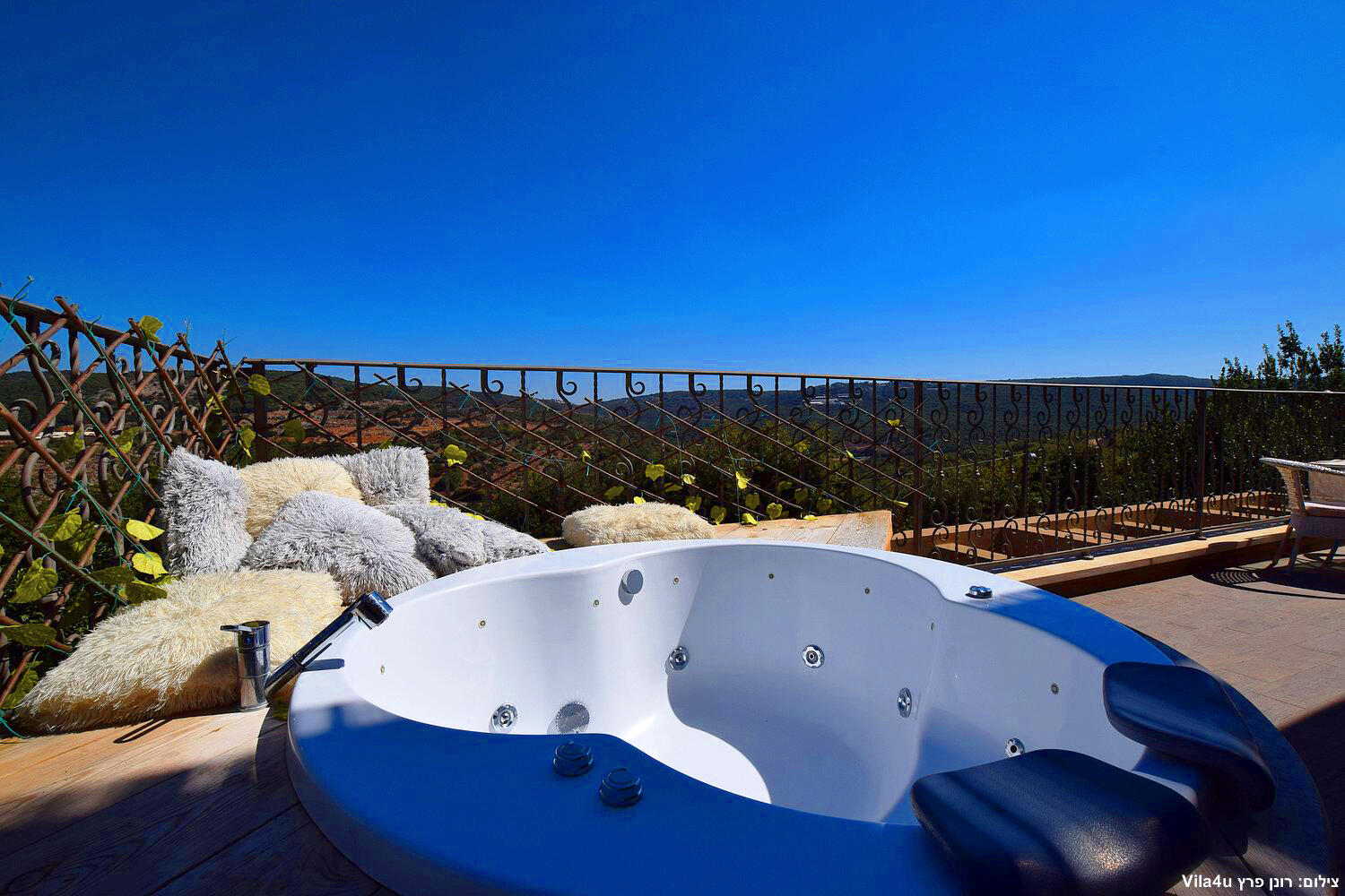 חניתה בגליל צפון  3  נופש - וי פור ויקיישן - V for Vacation